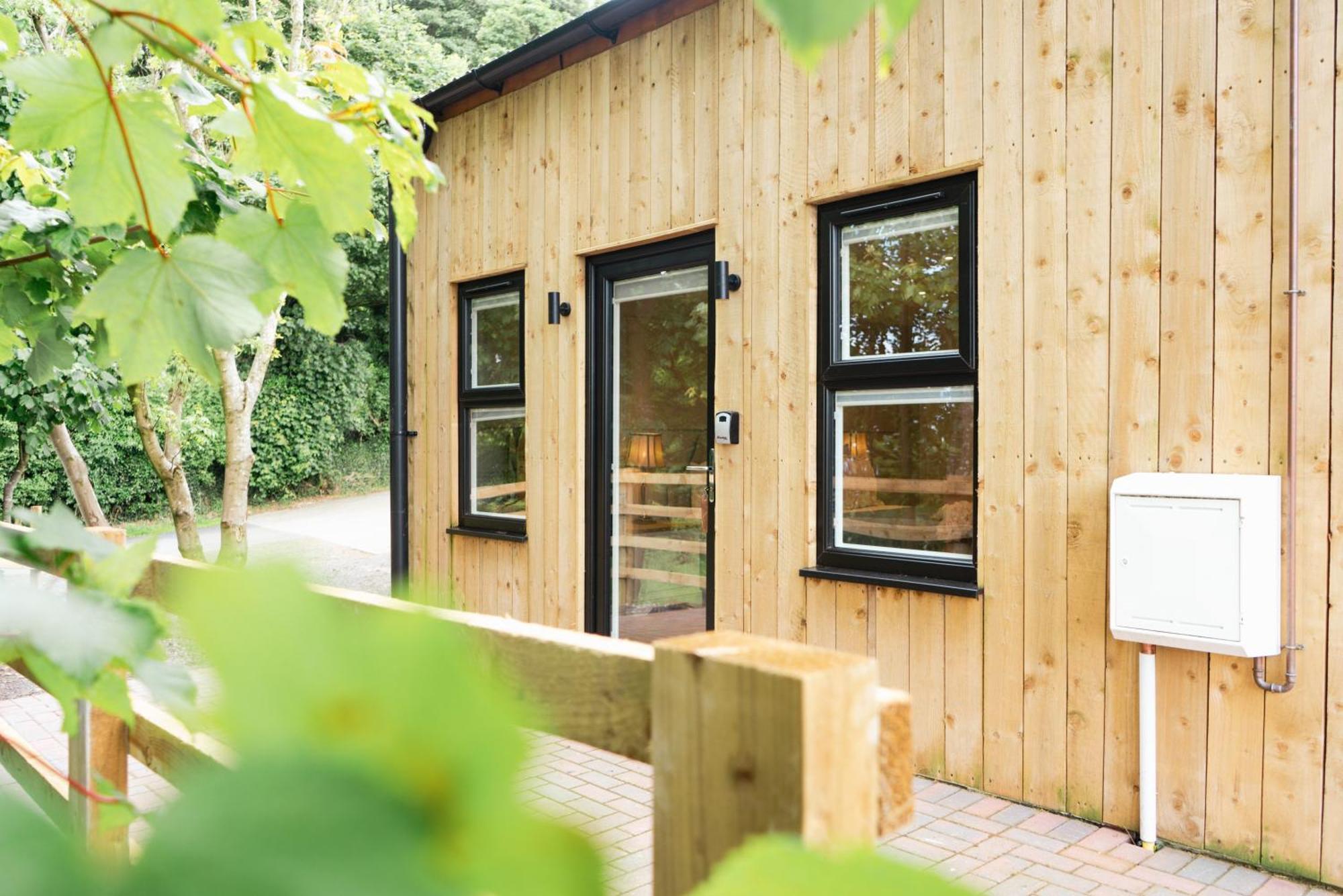 The Spinney Scarborough Exterior photo